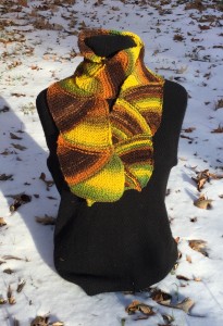 Wavy Wedges knit scarf